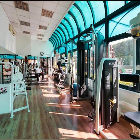 Concorde El Salam Cairo Hotel & Casino Zařízení fotografie The gym at the Hong Kong Country Club