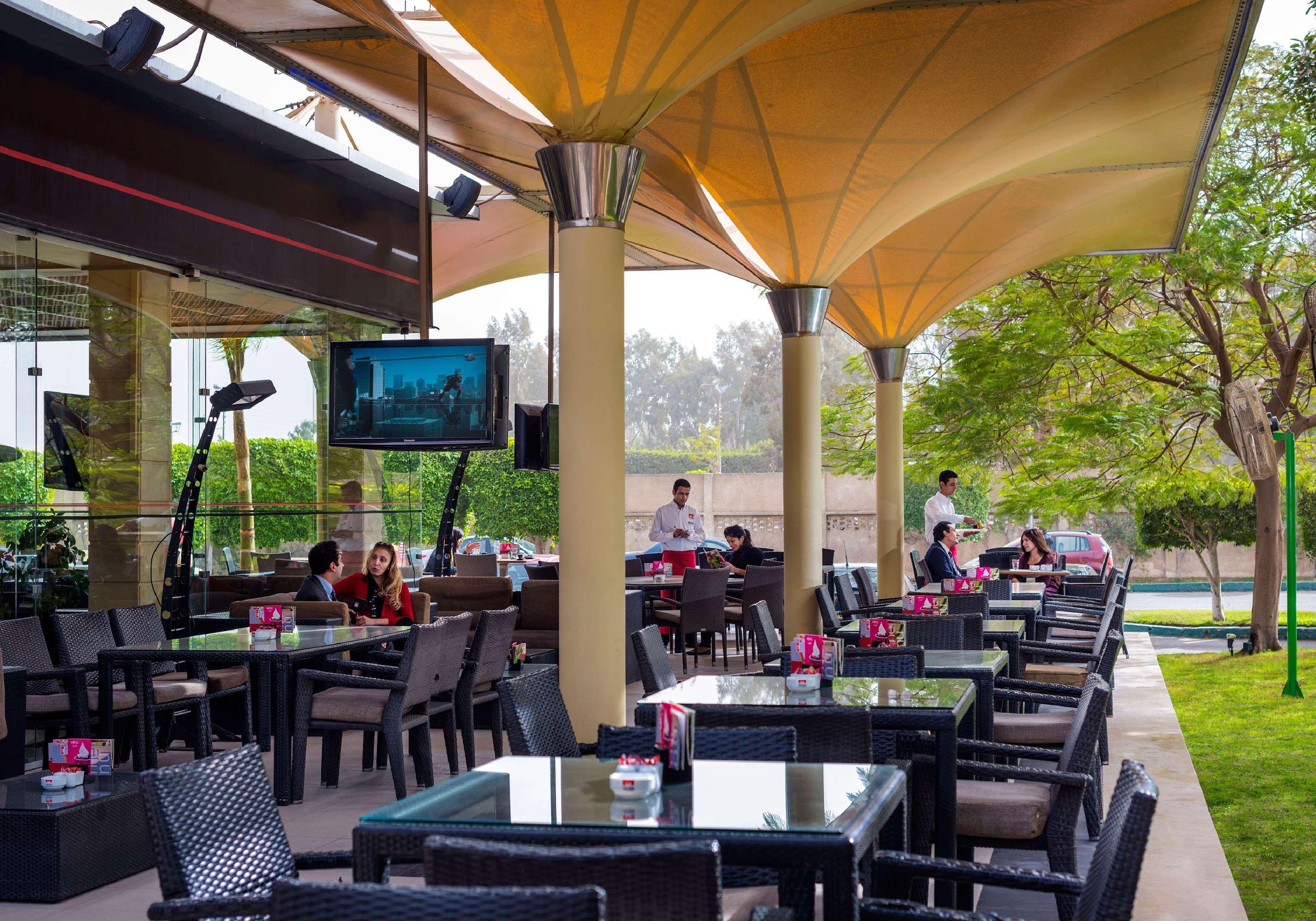 Concorde El Salam Cairo Hotel & Casino Exteriér fotografie The Terrace