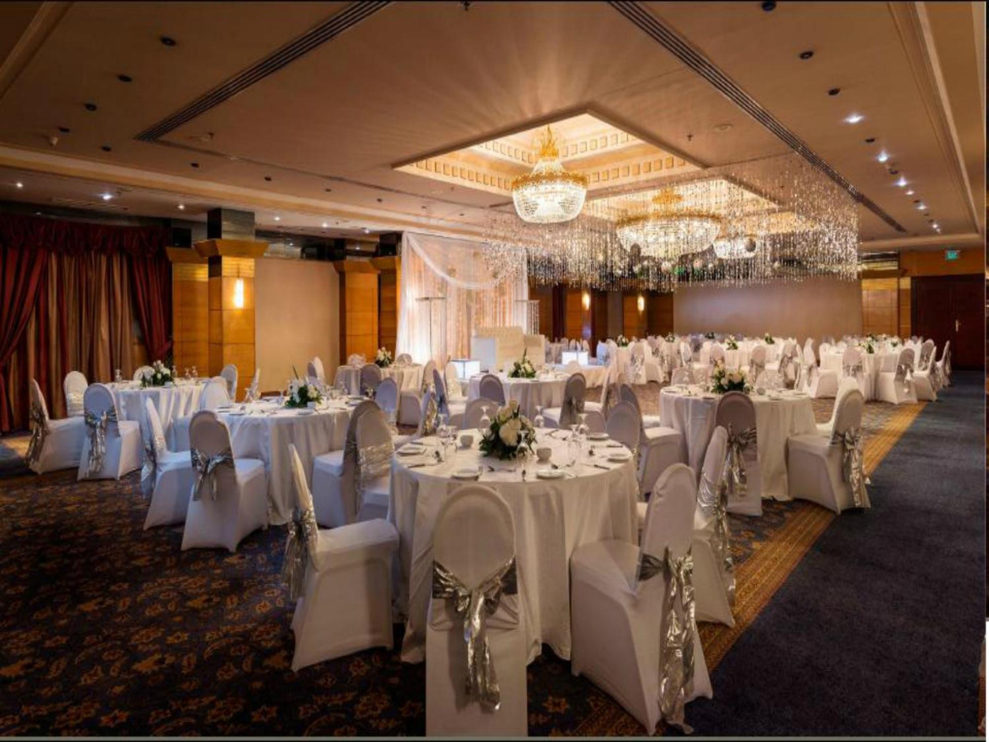 Concorde El Salam Cairo Hotel & Casino Exteriér fotografie The ballroom at the hotel